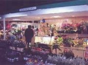 「花の店川並萬香園」　（大分県大分市）の花屋店舗写真1
